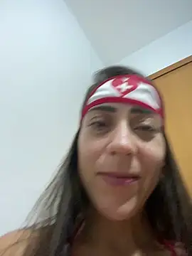 Snapshot of lucioliveira chatting on December 2, 3:45 am lucioliveira online show from December 2, 3:45 am