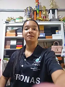 Natural Asian Girl online show from October 13, 3:45 pm