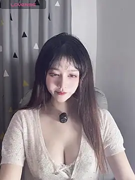 annacc999 online show from September 21, 9:55 am