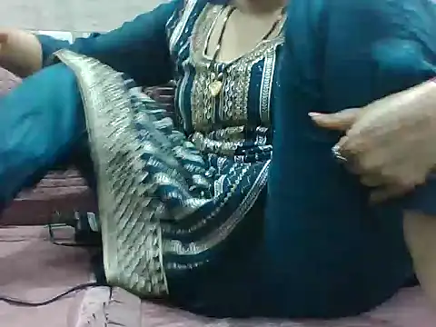 VNDANA  online show from November 1, 9:22 am