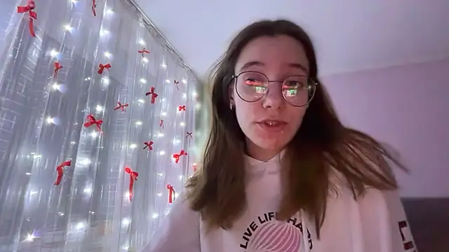 Snapshot of Vietero chatting on February 19, 10:39 pm Vietero online show from February 19, 10:39 pm