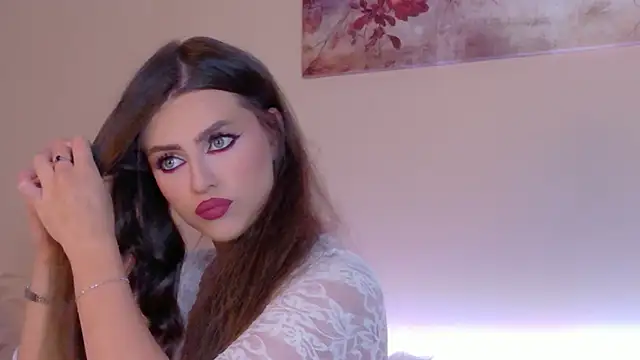 Sienna Voss online show from June 20, 8:44 pm
