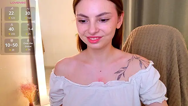 PhantomLace online show from October 5, 1:42 pm