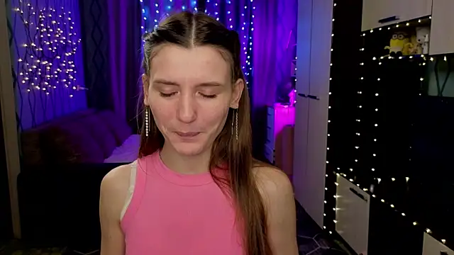 Snapshot of Vetta11 chatting on December 18, 12:44 pm Vetta11 online show from December 18, 12:44 pm