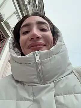 Snapshot of BallerinaCappuccino_ chatting on December 3, 9:29 am BallerinaCappuccino online show from December 3, 9:29 am