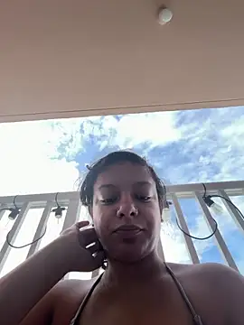 allybluee777 online show from June 19, 2:43 pm