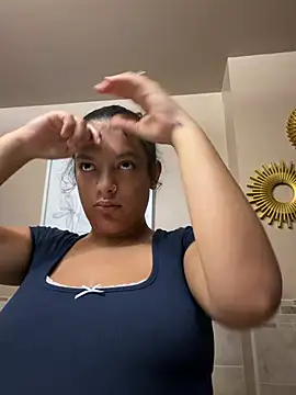 allybluee777 online show from July 30, 3:22 pm