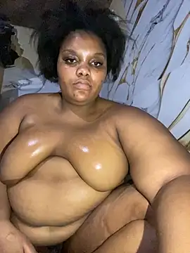 chubbybbw18 online show from November 3, 8:54 pm