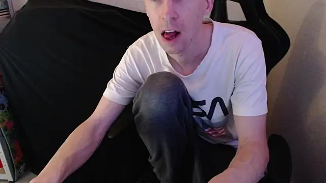 Snapshot of sakiramissy chatting on February 17, 9:21 pm sakiramissy online show from February 17, 9:21 pm