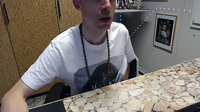 Snapshot of sakiramissy chatting on March 2, 6:58 am sakiramissy online show from March 2, 6:58 am