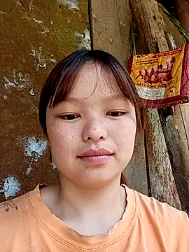 XoiXoi232 online show from October 23, 5:07 am