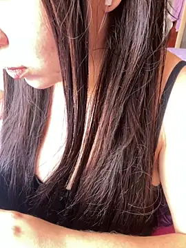 Malika khalid online show from October 6, 5:43 pm