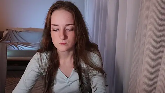 Snapshot of Tanywish chatting on November 19, 4:18 pm Tanywish online show from November 19, 4:18 pm