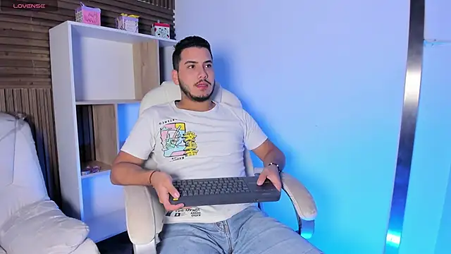 Axel grey  online show from October 7, 12:13 pm