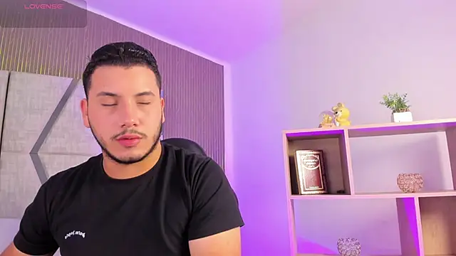 Axel grey  online show from March 10, 12:43 pm