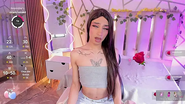 CYRUS TAY online show from July 2, 7:53 pm