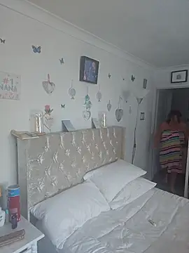 Snapshot of Angeldelightt chatting on October 20, 11:43 am Angeldelightt online show from October 20, 11:43 am