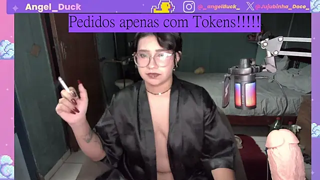 Snapshot of Angel_Duck chatting on March 3, 10:59 pm Angel Duck online show from March 3, 10:59 pm