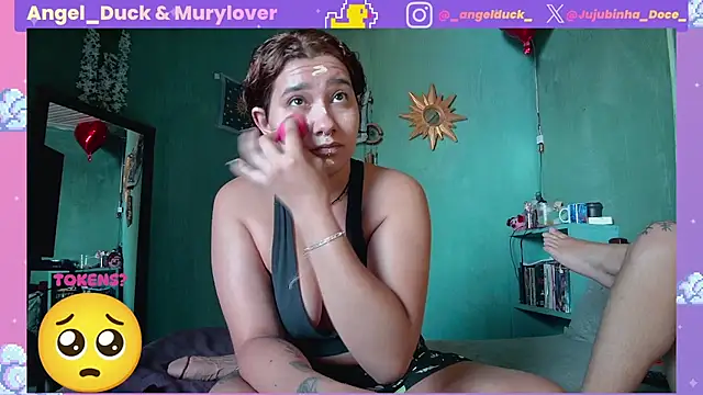 Snapshot of Angel_Duck chatting on April 14, 6:03 pm Angel Duck online show from April 14, 6:03 pm