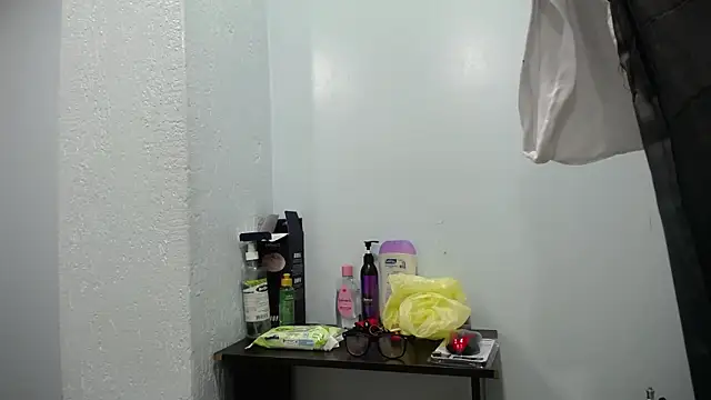 Snapshot of Jheampiiero chatting on September 15, 1:22 pm Jheampiiero online show from September 15, 1:22 pm