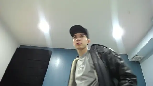 Snapshot of Jheampiiero chatting on October 25, 1:07 pm Jheampiiero online show from October 25, 1:07 pm