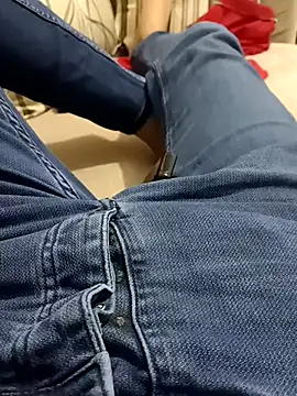 Snapshot of OGUZOZAN chatting on September 10, 6:41 pm OGUZOZAN online show from September 10, 6:41 pm