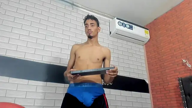 Sexvergon 26 online show from October 12, 8:19 pm