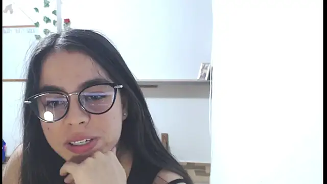 NatashaRose18 online show from October 1, 8:48 pm