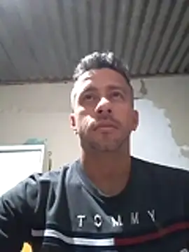 Snapshot of DanieL_22ko chatting on August 6, 6:48 am DanieL 22ko online show from August 6, 6:48 am