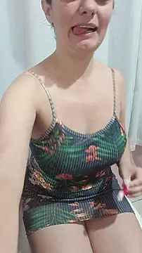 Snapshot of _SexyPetite_ chatting on November 27, 5:15 pm SexyPetite online show from November 27, 5:15 pm