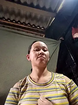 Snapshot of MaiHoa69 chatting on October 16, 1:39 am MaiHoa69 online show from October 16, 1:39 am