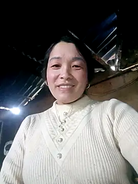 Bliss rose online show from December 19, 7:59 am