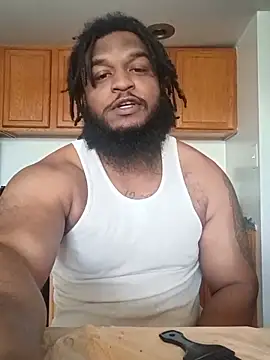 Snapshot of Longthickdick33 chatting on May 14, 12:56 pm Longthickdick33 online show from May 14, 12:56 pm