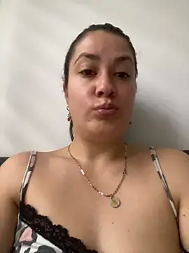 Abby-LS online show from May 1, 12:21 pm