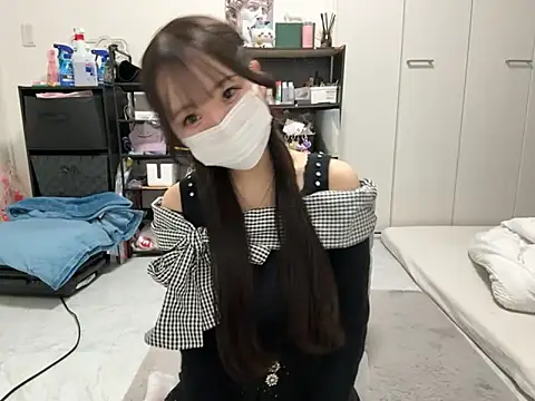 Snapshot of nano-da-u chatting on October 4, 2:37 pm nano-da-u online show from October 4, 2:37 pm