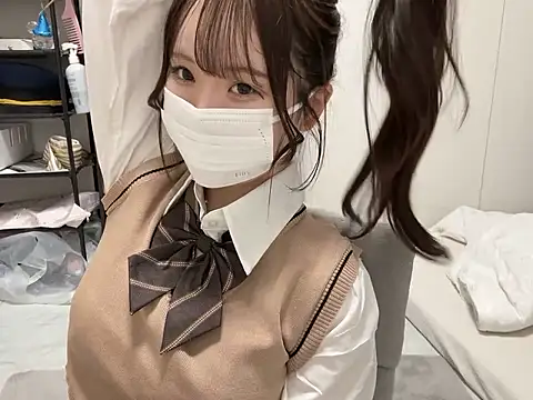 Snapshot of nano-da-u chatting on October 26, 2:12 pm nano-da-u online show from October 26, 2:12 pm