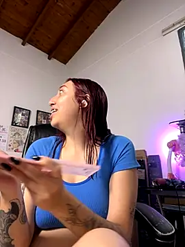 Paulina-Wells online show from November 23, 7:13 pm