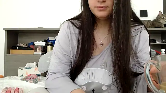 xxxmegamixxx online show from March 23, 8:18 am