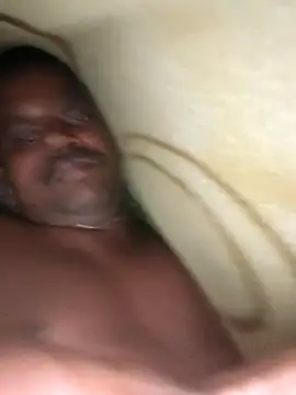 hotboy43339 online show from October 14, 6:47 am