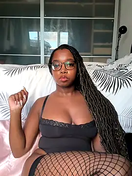 LocsGoddess online show from September 20, 5:36 pm