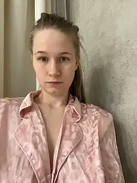 Snapshot of belka22_ chatting on December 2, 3:18 pm belka22 online show from December 2, 3:18 pm