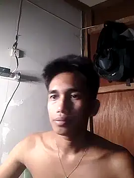 charlie0728 online show from October 9, 2:48 pm