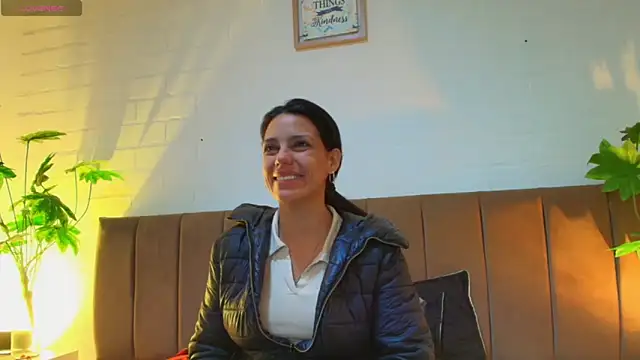 Snapshot of MashaPiink chatting on June 5, 12:55 pm MashaPiink online show from June 5, 12:55 pm