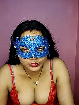 MEERAcle online show from October 12, 10:47 am