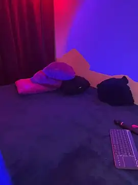 ZahaRose online show from October 31, 5:08 am