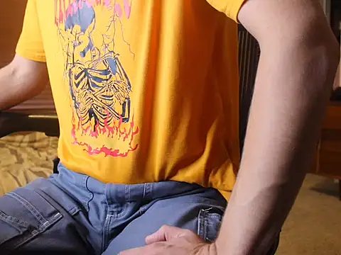 Snapshot of jjjjjfive chatting on October 24, 11:56 pm jjjjjfive online show from October 24, 11:56 pm