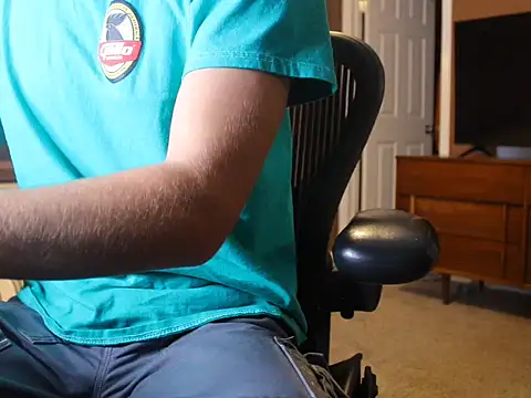 Snapshot of jjjjjfive chatting on November 6, 3:07 am jjjjjfive online show from November 6, 3:07 am