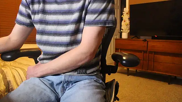 Snapshot of jjjjjfive chatting on December 4, 3:16 am jjjjjfive online show from December 4, 3:16 am