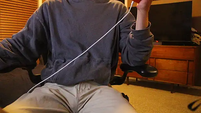 jjjjjfive online show from February 24, 6:44 am