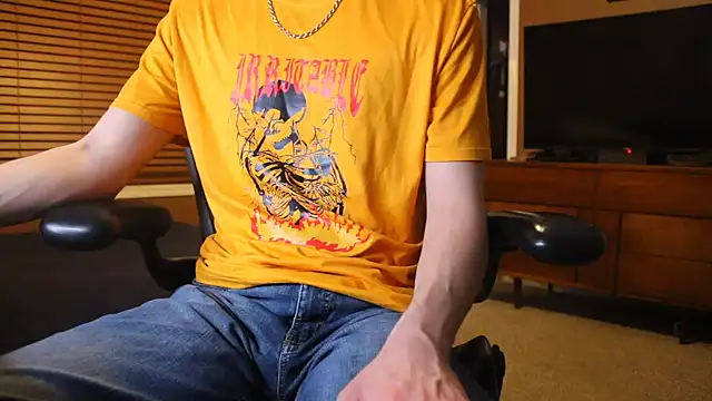 jjjjjfive online show from March 5, 3:02 am